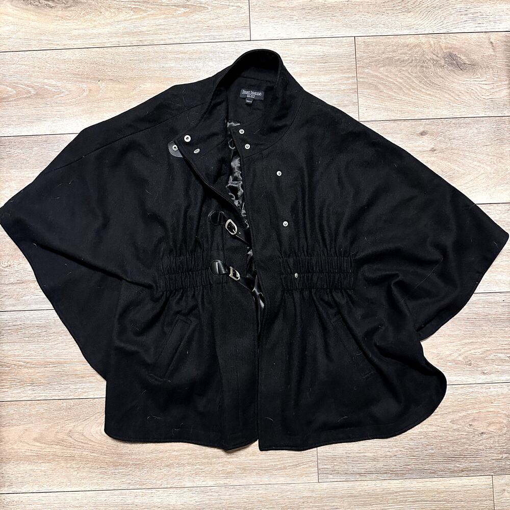 Women's Black Cottagecore Farmcore Cabincore Cape Front Buckles Size 10
